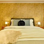 Away From - Modern & Cozy Near Vibrant Unirii Area * Bucureşti