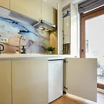 Apartment Away From - Modern & Cozy Near Vibrant Unirii Area