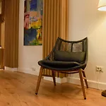 Away From - Modern & Cozy Near Vibrant Unirii Area * Bucharest