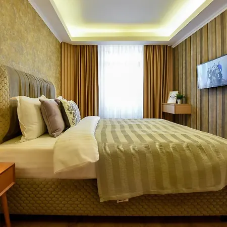 Away From - Modern & Cozy Near Vibrant Unirii Area Апартаменти Бухарест