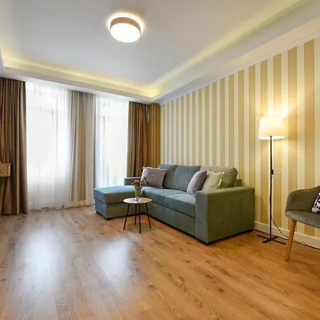 Away From - Modern & Cozy Near Vibrant Unirii Area * Bucharest