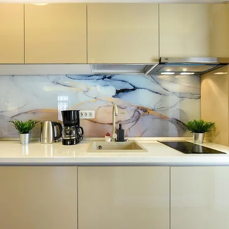 Away From - Modern & Cozy Near Vibrant Unirii Area Бухарест